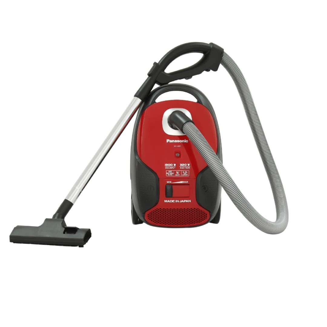 Panasonic Vacuum Cleaner 1900 Watt Red MC-CJ911