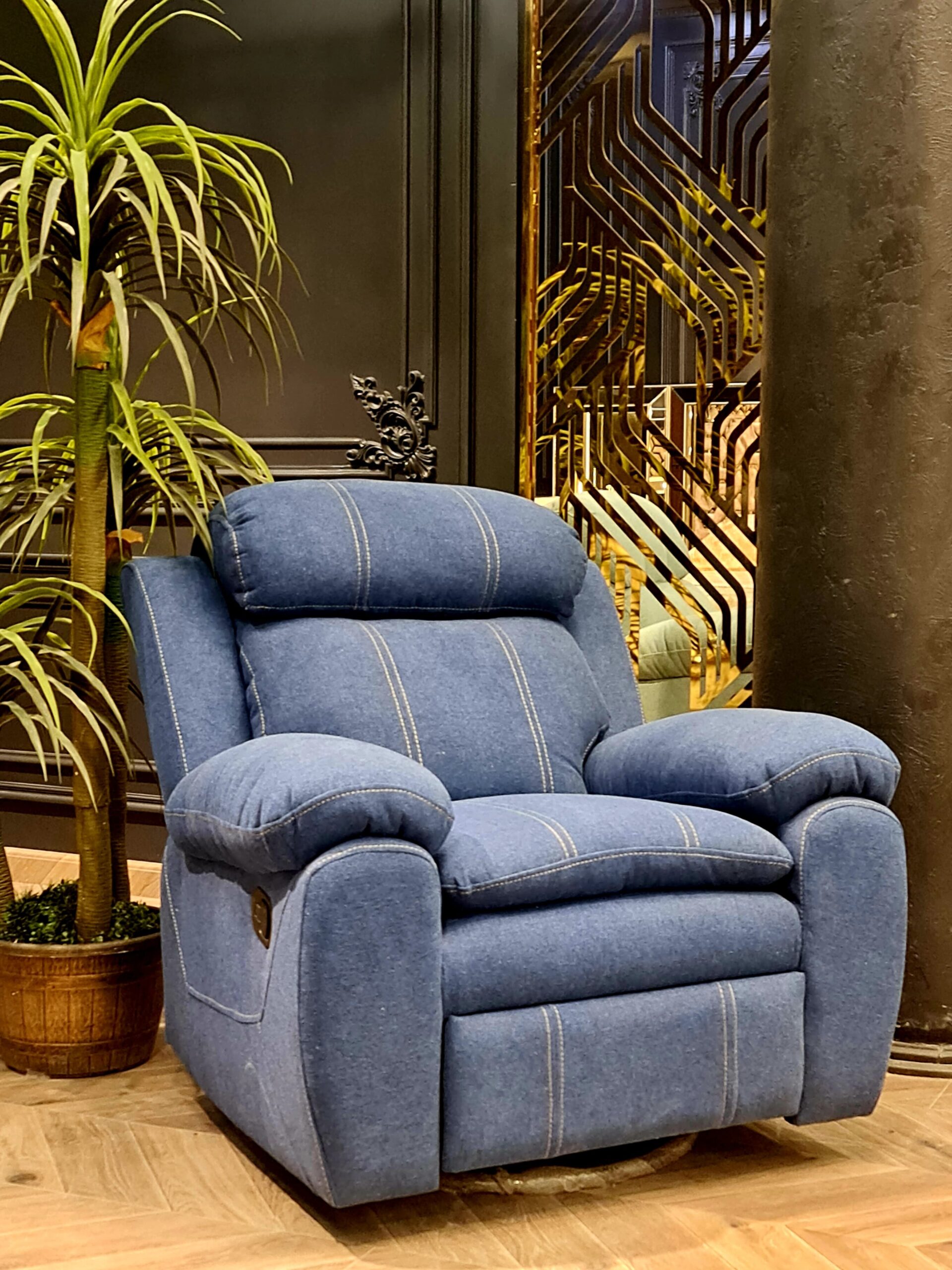 Lazy Pullman Armchair Red Beech Wood - Image 4