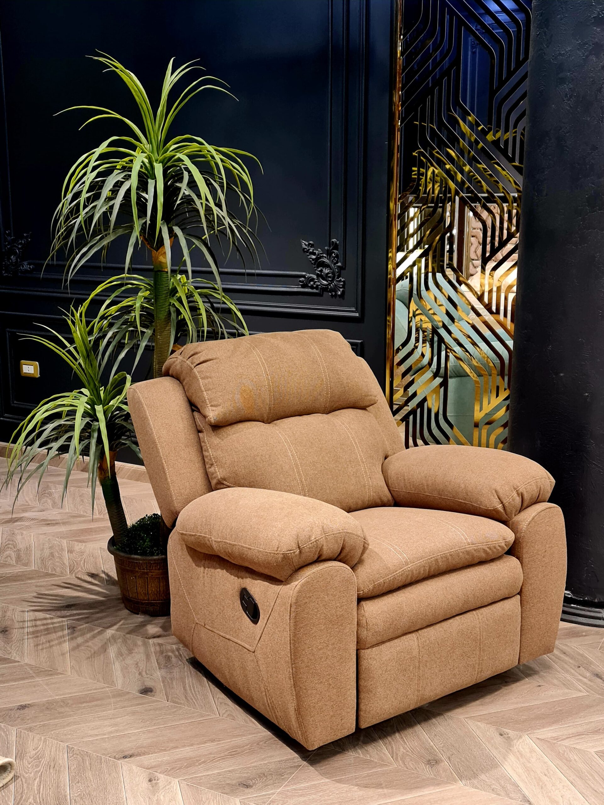 Lazy Pullman Armchair Red Beech Wood - Image 5
