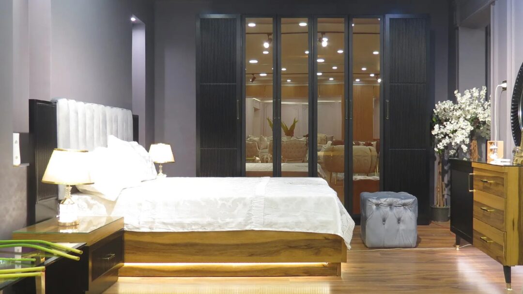 غرفة نوم كامله إليجانت خشب زان أحمر وكونتر طبيعي بقشرة طبيعية واكسسوارات تركية