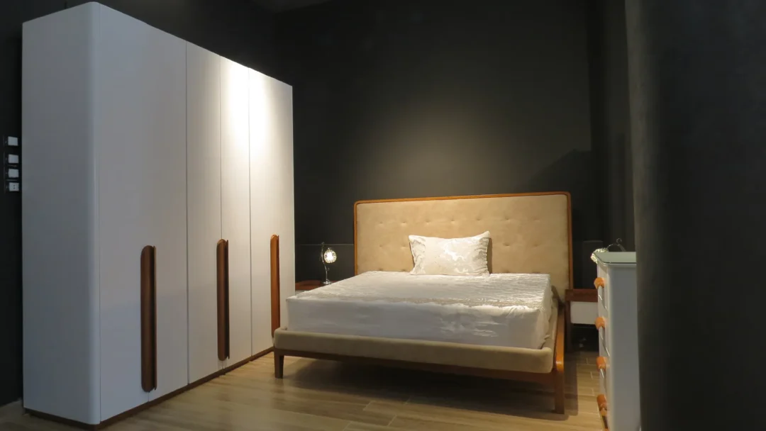 Minimal Bedroom Set