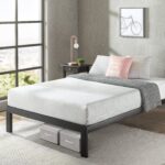 سرير معدني بالواح خشبية 200×120 سم Bed.18