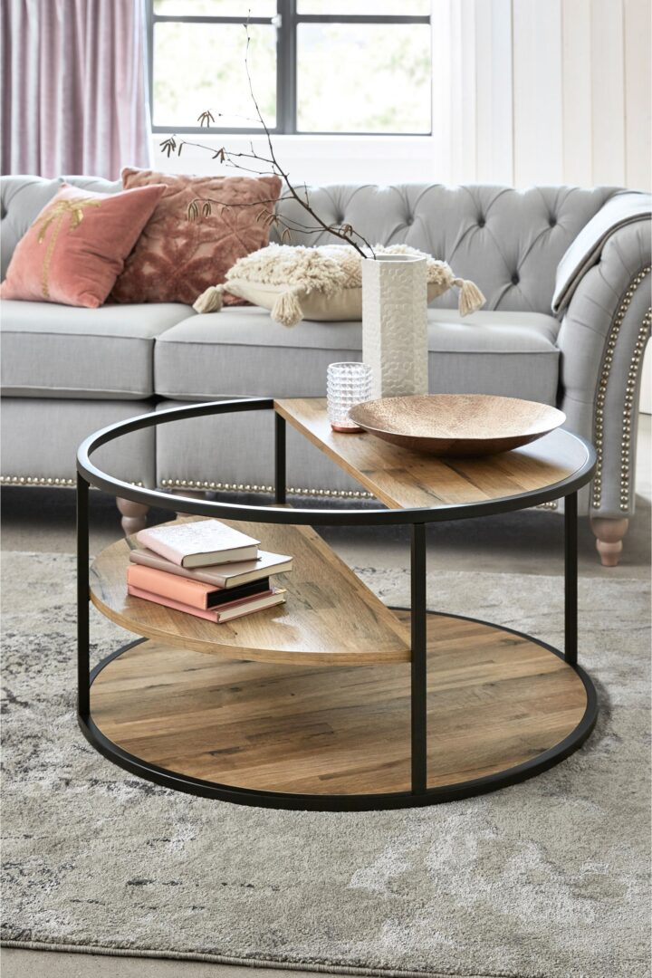 Center Table CT.148