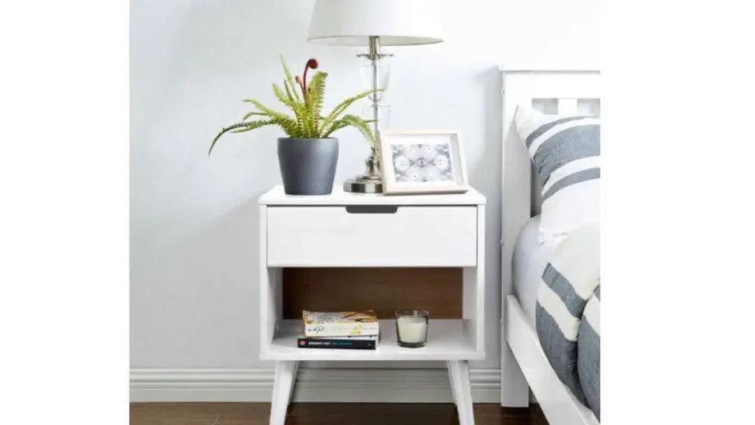 كومود بدرج واحد بعرض 50 سم مطلي بطبقة HPL باللون الأبيض – الموديل ANT1062